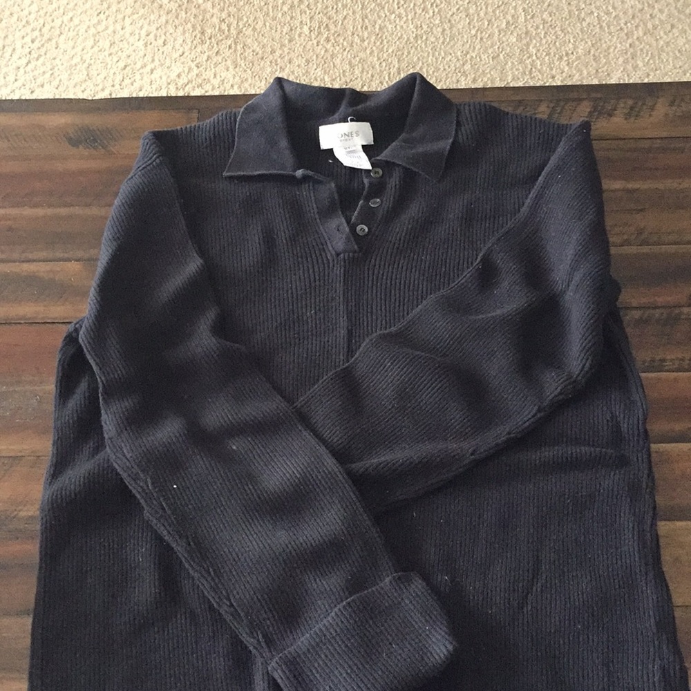 Black sweater